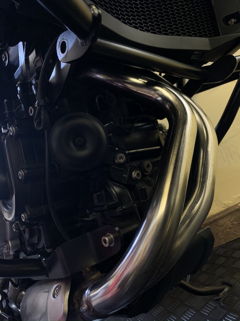 Clean Exhaust Downpipes Modifications, Accessories, and Appearance